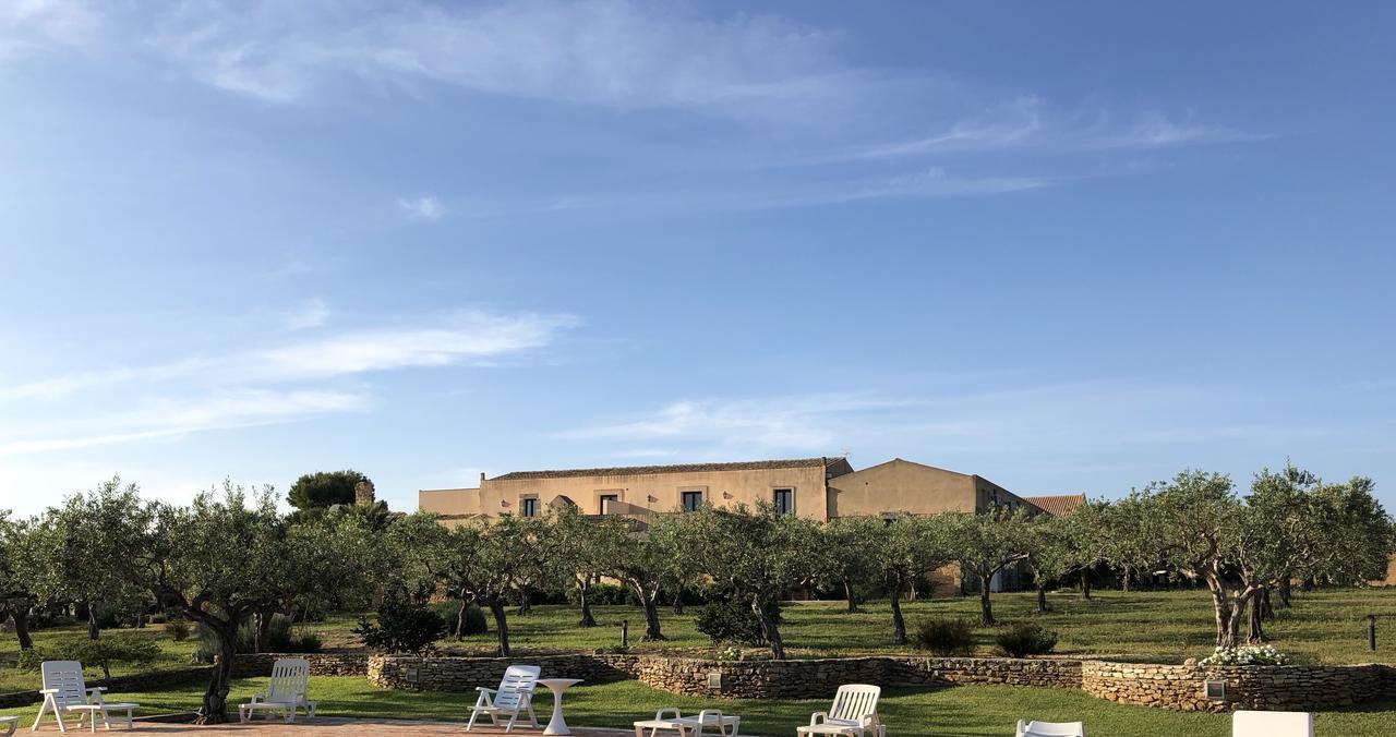Baglio San Vincenzo Hotel Menfi Bagian luar foto