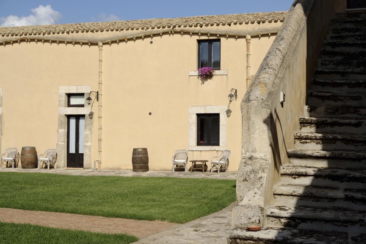 Baglio San Vincenzo Hotel Menfi Bagian luar foto